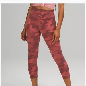 Lululemon Align 21" pink rose camo size 4